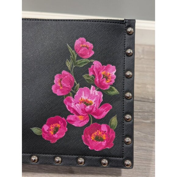 NEW White House Black Market Clutch Purse Handbag Black w Floral pattern Top Zip - Picture 11 of 16